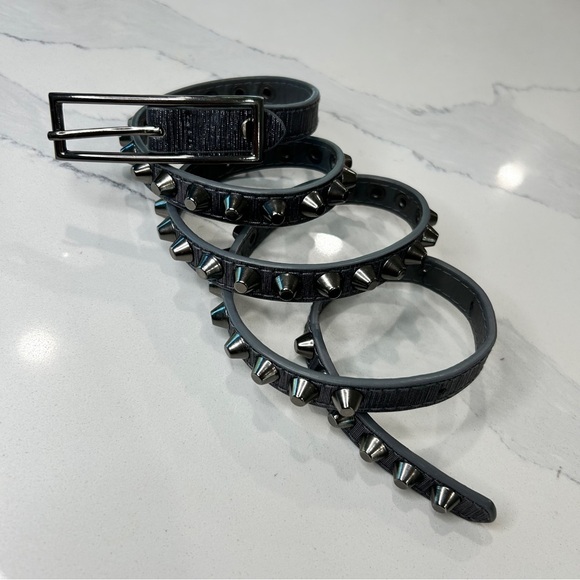 NWOT Studded Leather Skinny Belt - Picture 3 of 9